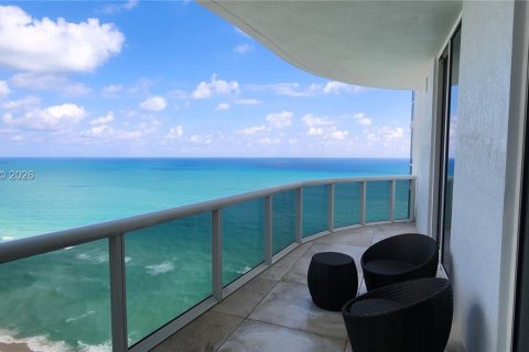 Copropriété à louer à Sunny Isles Beach, Floride: 3 chambres, 183.39 m2 № 2076679 - photo 14
