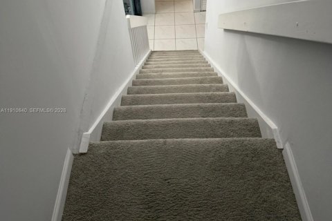 Купить таунхаус в Майами-Лейкс, Флорида 3 спальни, 146.97м2, № 1995771 - фото 12