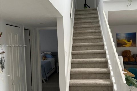 Купить таунхаус в Майами-Лейкс, Флорида 3 спальни, 146.97м2, № 1995771 - фото 26