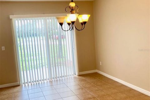 Touwnhouse à louer à Kissimmee, Floride: 3 chambres, 161.09 m2 № 2342769 - photo 6