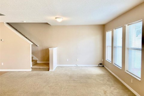 Touwnhouse à louer à Kissimmee, Floride: 3 chambres, 161.09 m2 № 2342769 - photo 5