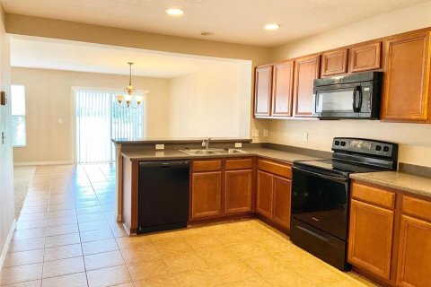 Touwnhouse à louer à Kissimmee, Floride: 3 chambres, 161.09 m2 № 2342769 - photo 9