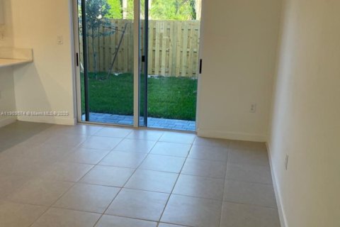 Купить виллу или дом в Майами, Флорида 3 спальни, 147.53м2, № 1967125 - фото 5