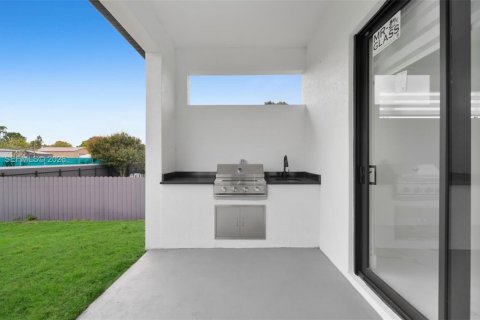 Villa ou maison à vendre à Lehigh Acres, Floride: 3 chambres № 2025251 - photo 15