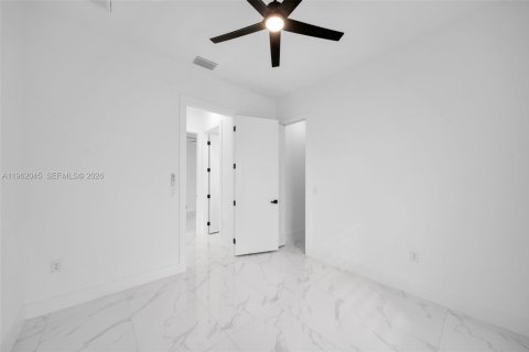 Villa ou maison à vendre à Lehigh Acres, Floride: 3 chambres № 2025251 - photo 21