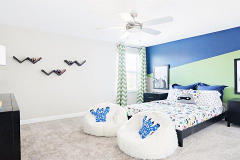 House in Clermont, Florida 5 bedrooms, 314.47 sq.m. № 1919583 - photo 8