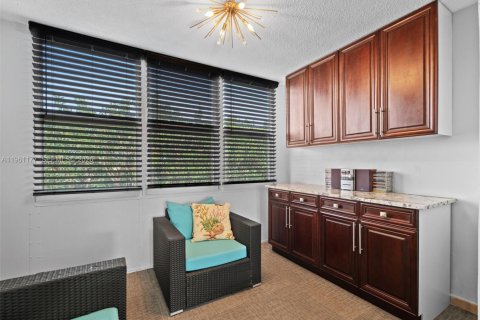 Condo in Boynton Beach, Florida, 2 bedrooms  № 2022026 - photo 20
