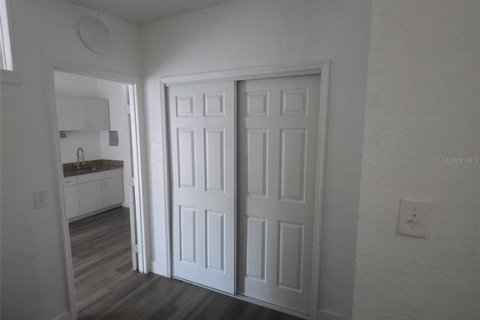 Villa ou maison à vendre à Apopka, Floride: 3 chambres, 82.5 m2 № 2435069 - photo 3
