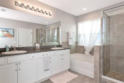 House in Wimauma, Florida 4 bedrooms, 254.37 sq.m. № 1817412 - photo 20