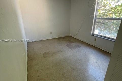 Apartment in Miami, Florida 3 bedrooms, 79.99 sq.m. № 2056866 - photo 8