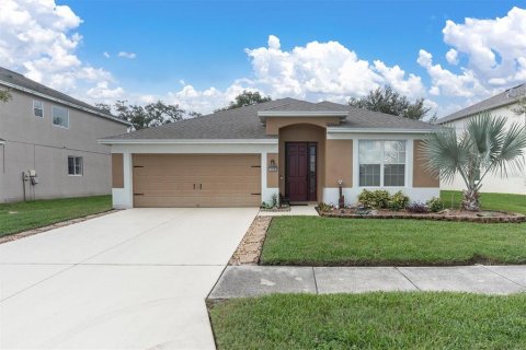 House in Hudson, Florida 4 bedrooms, 205.04 sq.m. № 2352378