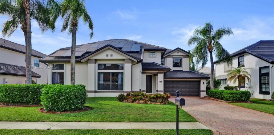 Дом в Пемброк-Пайнс, Флорида 4 спальни, 282.05м2 № 1989264