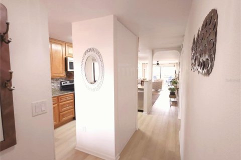Copropriété à vendre à Saint Petersburg, Floride: 2 chambres, 96.62 m2 № 2218564 - photo 17