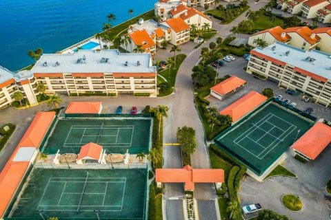 Copropriété à vendre à Saint Petersburg, Floride: 2 chambres, 96.62 m2 № 2218564 - photo 2