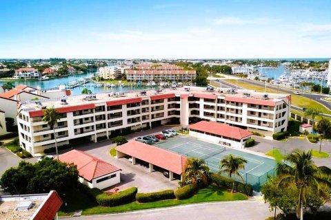 Copropriété à vendre à Saint Petersburg, Floride: 2 chambres, 96.62 m2 № 2218564 - photo 10
