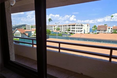 Copropriété à vendre à Saint Petersburg, Floride: 2 chambres, 96.62 m2 № 2218564 - photo 19