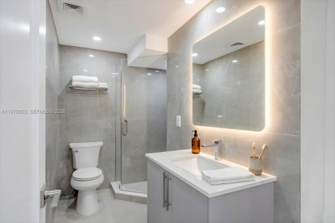 Condominio en alquiler en Hollywood, Florida, 2 dormitorios, 95.69 m2 № 2044284 - foto 22