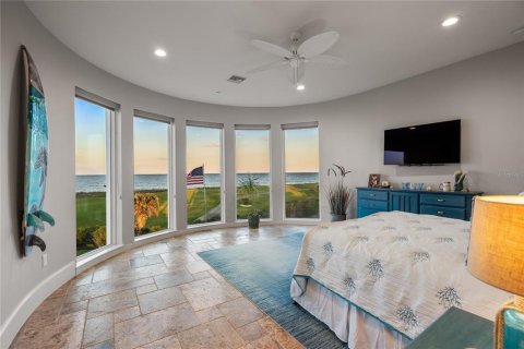 House in Palm Coast, Florida 5 bedrooms, 616.31 sq.m. № 1620657 - photo 18