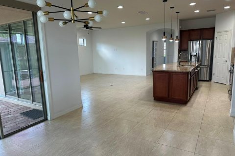 Casa en venta en Davenport, Florida, 3 dormitorios, 188.41 m2 № 2322835 - foto 17