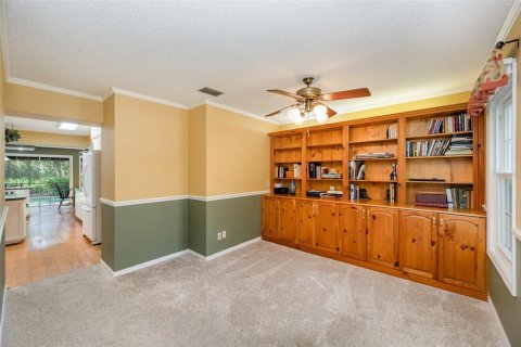 House in Cocoa, Florida 4 bedrooms, 269.23 sq.m. № 1757818 - photo 22