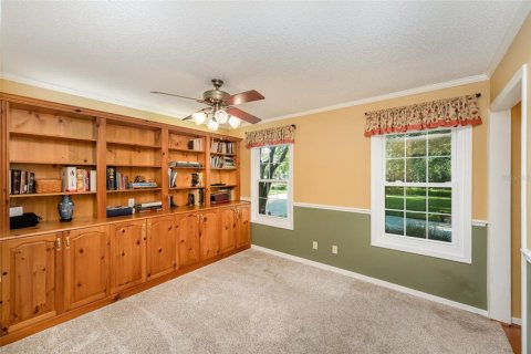 House in Cocoa, Florida 4 bedrooms, 269.23 sq.m. № 1757818 - photo 21