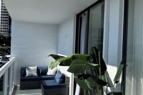 Condominio en venta en Aventura, Florida, 2 dormitorios, 106.47 m2 № 1986125 - foto 13