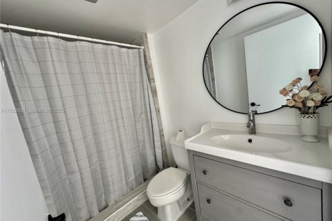 Condominio en venta en Aventura, Florida, 2 dormitorios, 106.47 m2 № 1986125 - foto 5