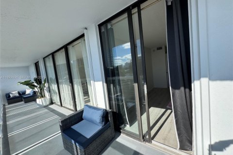 Condominio en venta en Aventura, Florida, 2 dormitorios, 106.47 m2 № 1986125 - foto 20