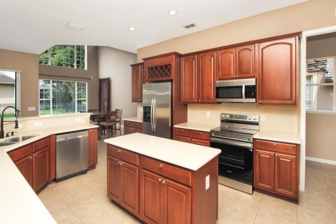 Villa ou maison à vendre à Orlando, Floride: 4 chambres, 254.92 m2 № 2148368 - photo 6