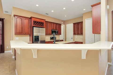 Villa ou maison à vendre à Orlando, Floride: 4 chambres, 254.92 m2 № 2148368 - photo 9