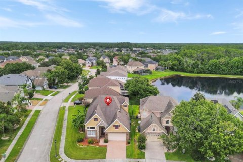 Villa ou maison à Orlando, Floride 4 chambres, 254.92 m2 № 2148368