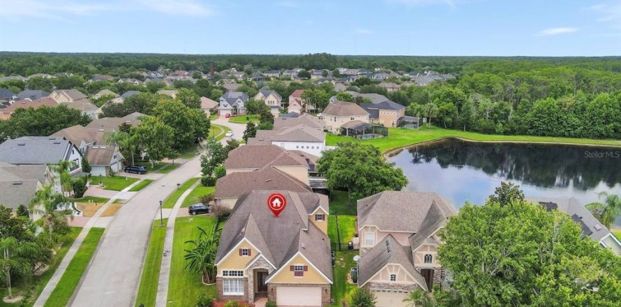Villa ou maison à Orlando, Floride 4 chambres, 254.92 m2 № 2148368