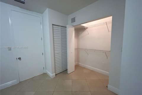 Appartement à louer à Miami Beach, Floride: 1 chambre № 1991999 - photo 8