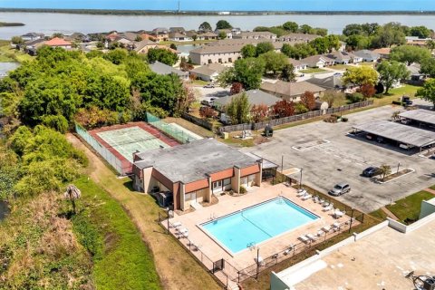 Copropriété à vendre à Lakeland, Floride: 2 chambres, 86.21 m2 № 2105037 - photo 2