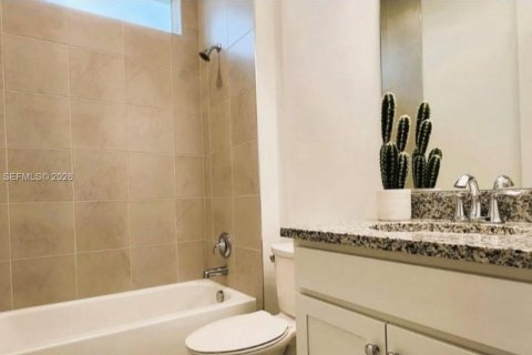 Casa en alquiler en Westlake, Florida, 3 dormitorios, 198.07 m2 № 2023811 - foto 7