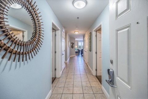 Condominio en venta en Panama City Beach, Florida, 3 dormitorios, 156.17 m2 № 559535 - foto 1