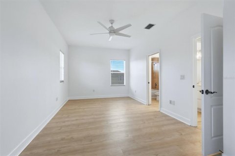 Villa ou maison à vendre à Safety Harbor, Floride: 3 chambres, 263.47 m2 № 2406313 - photo 30