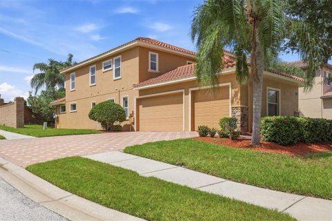 Villa ou maison à vendre à Safety Harbor, Floride: 3 chambres, 263.47 m2 № 2406313 - photo 2