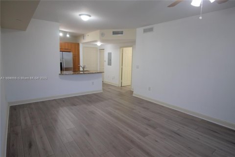 Studio in the Condo in Plantation, Florida  № 2016954 - photo 8