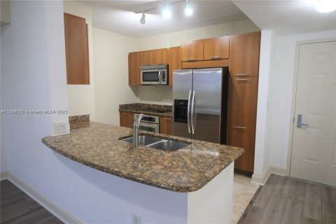 Studio in the Condo in Plantation, Florida  № 2016954 - photo 11