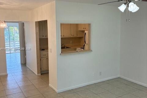 Condominio en venta en West Palm Beach, Florida, 1 dormitorio, 52.95 m2 № 1991493 - foto 8