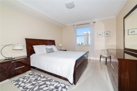 Купить кондоминиум в Санни-Айлс-Бич, Флорида 3 спальни, 117.43м2, № 2017933 - фото 5