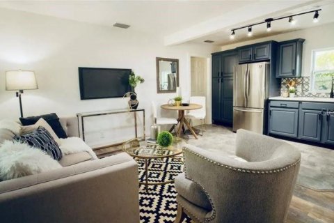 Casa en venta en Saint Petersburg, Florida, 1 dormitorio, 51.56 m2 № 1904770 - foto 5