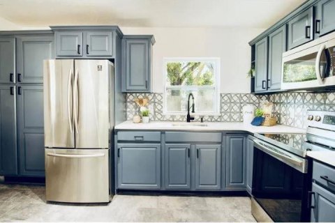 Casa en venta en Saint Petersburg, Florida, 1 dormitorio, 51.56 m2 № 1904770 - foto 7