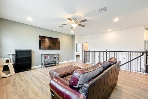 House in Apopka, Florida 6 bedrooms, 301.1 sq.m. № 1771309 - photo 30