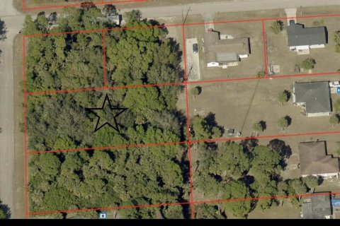 Land in Lehigh Acres, Florida № 2356750