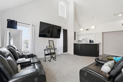 Copropriété à vendre à Tampa, Floride: 2 chambres, 105.17 m2 № 2105020 - photo 6