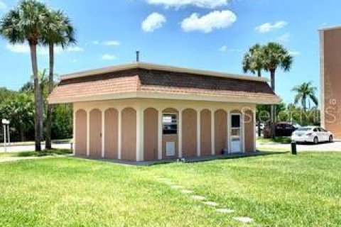 Apartamento en alquiler en Largo, Florida, 2 dormitorios, 81.01 m2 № 1879587 - foto 4