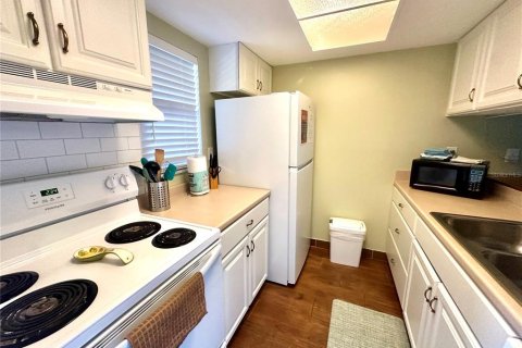 Apartamento en alquiler en Largo, Florida, 2 dormitorios, 81.01 m2 № 1879587 - foto 12