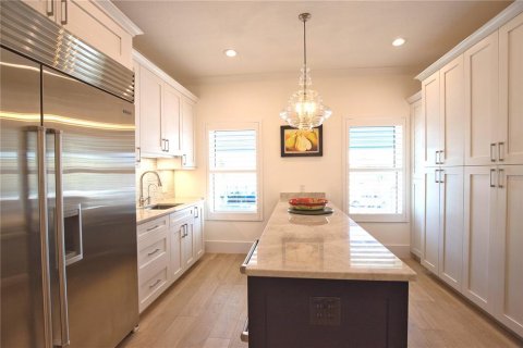 Villa ou maison à vendre à Sarasota, Floride: 4 chambres, 431.53 m2 № 1903570 - photo 18